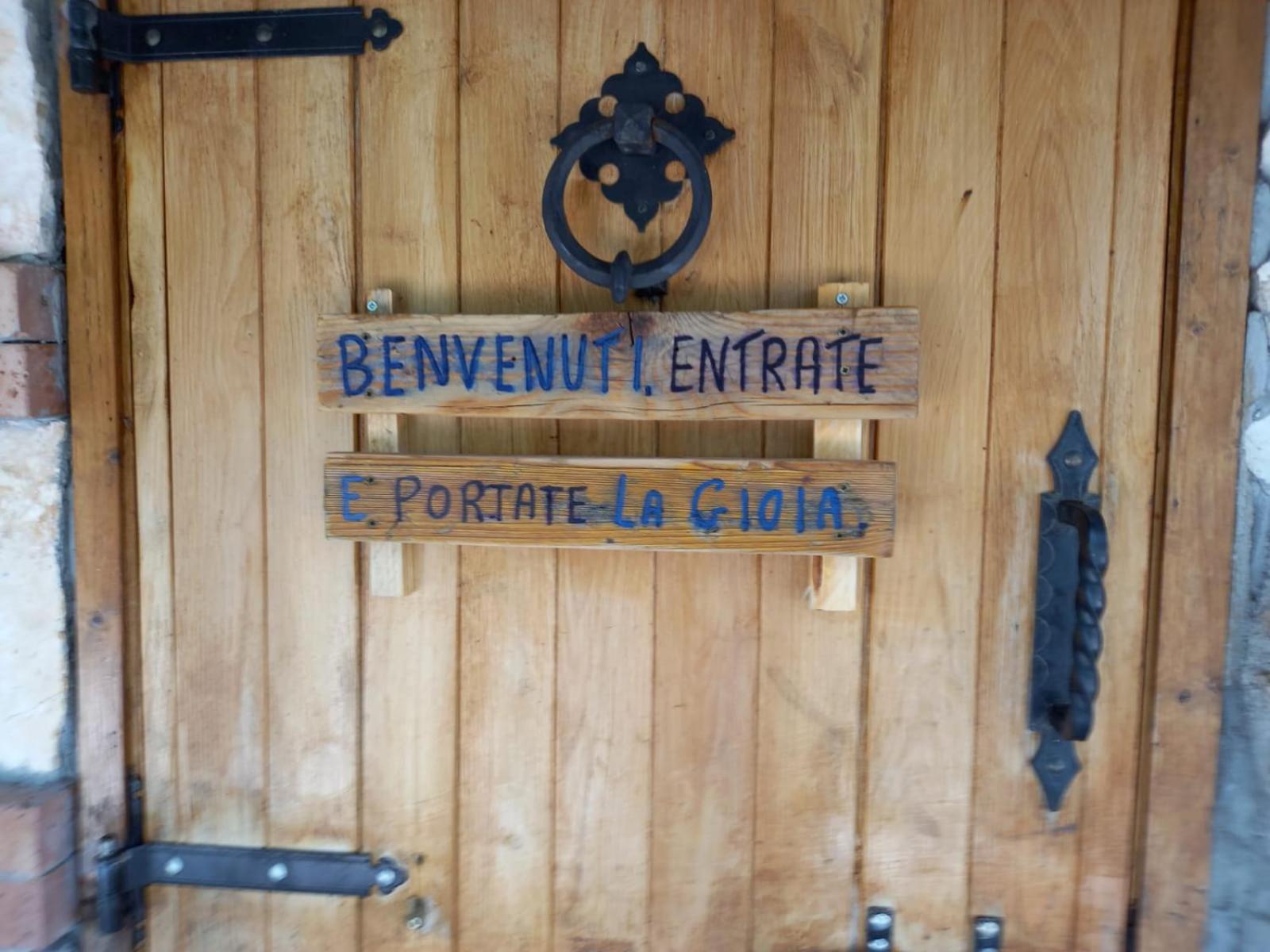 Sonnino Le Capanne Di Villa Margherita الغرفة الصورة