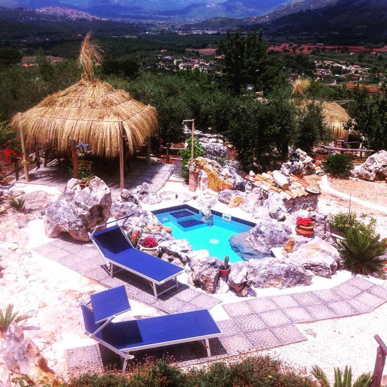 Sonnino Le Capanne Di Villa Margherita المظهر الخارجي الصورة