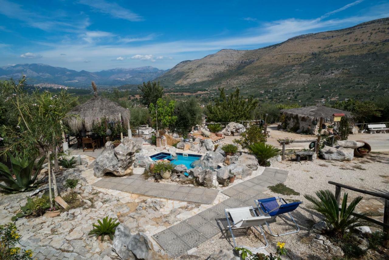 Sonnino Le Capanne Di Villa Margherita المظهر الخارجي الصورة