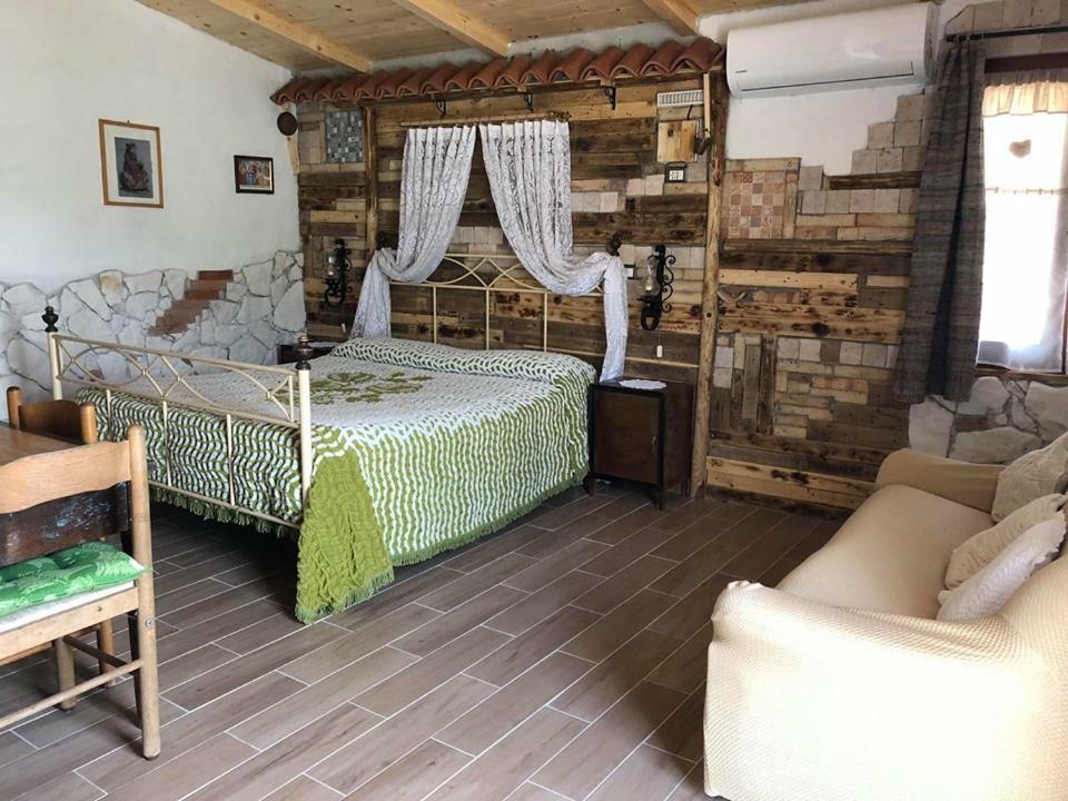 Sonnino Le Capanne Di Villa Margherita المظهر الخارجي الصورة